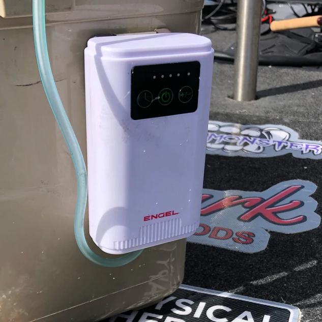 Engel Rechargeable Live Bait Aerator Pump-